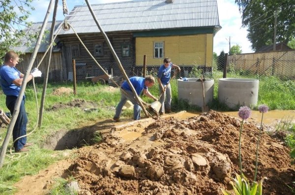 как копать колодец вручную